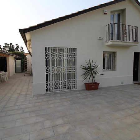 Katana Suites Beach Agnone Bagni Exteriör bild