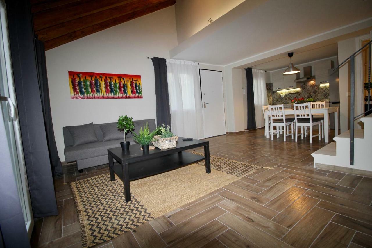 Katana Suites Beach Agnone Bagni Exteriör bild