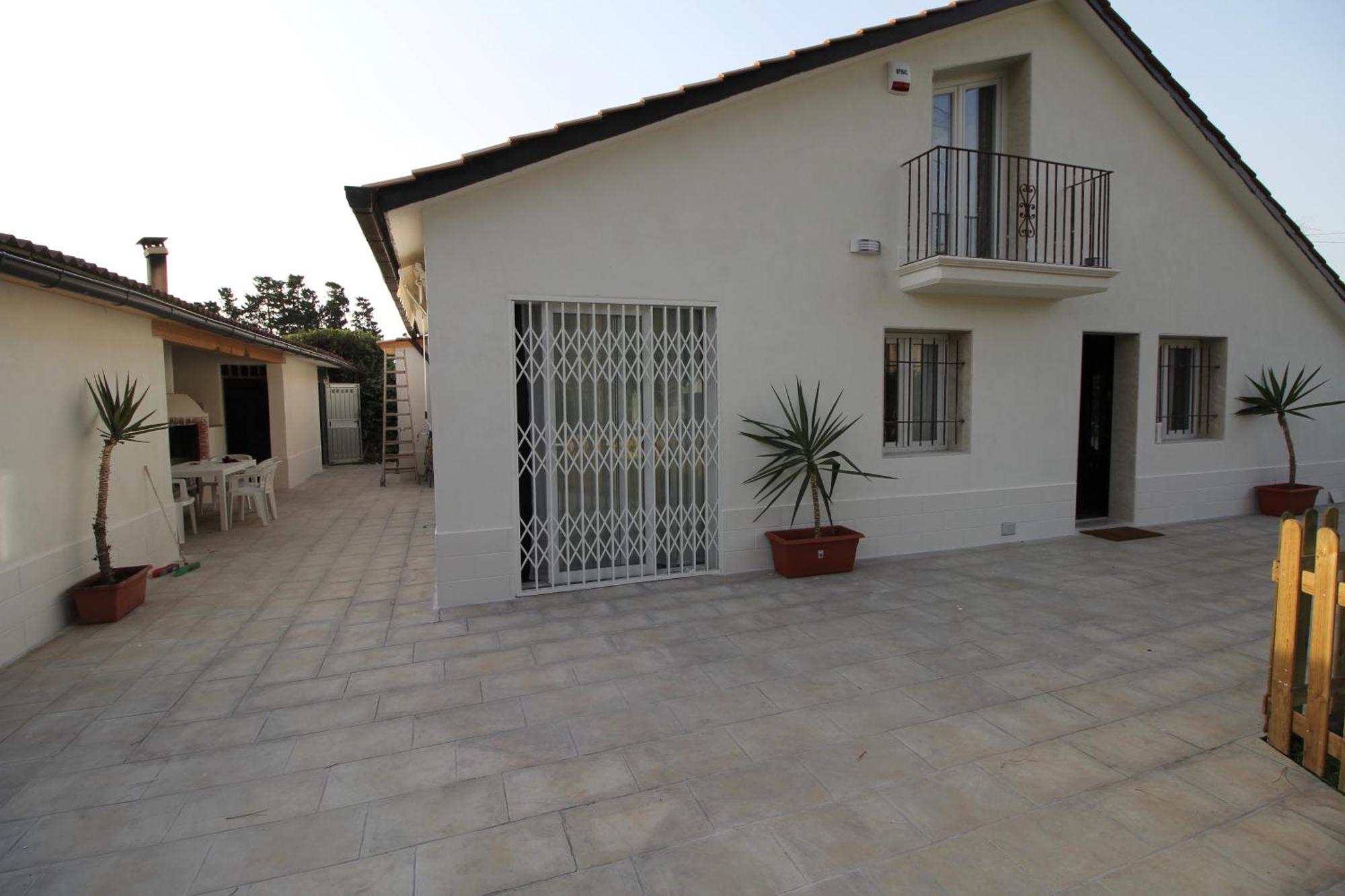 Katana Suites Beach Agnone Bagni Exteriör bild