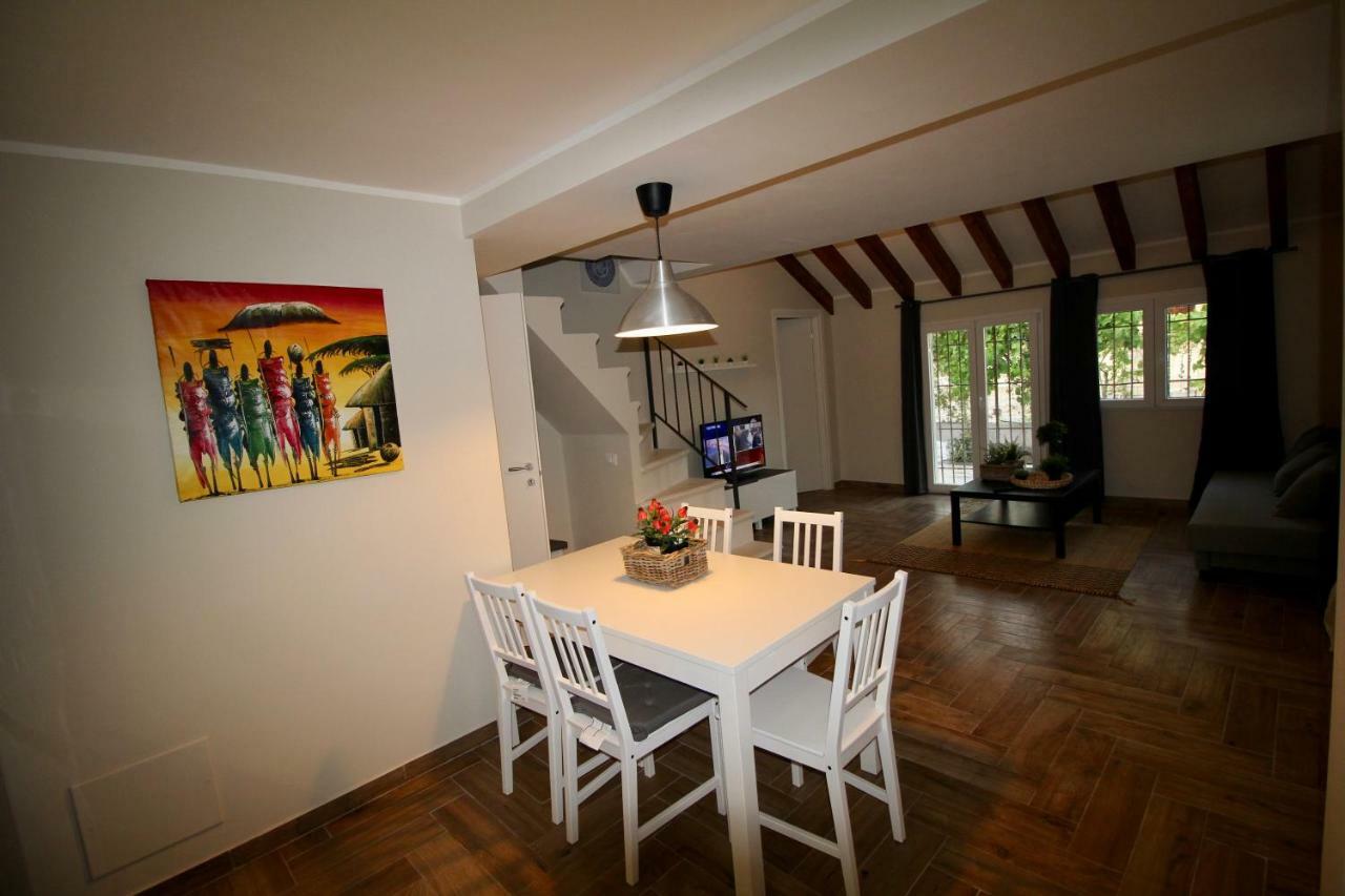 Katana Suites Beach Agnone Bagni Exteriör bild